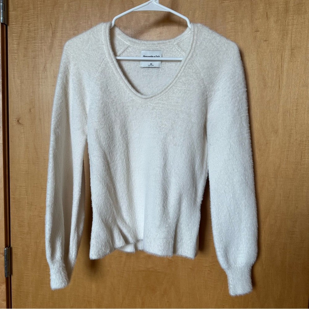 Abercrombie & Fitch Fuzzy Cream Sweater